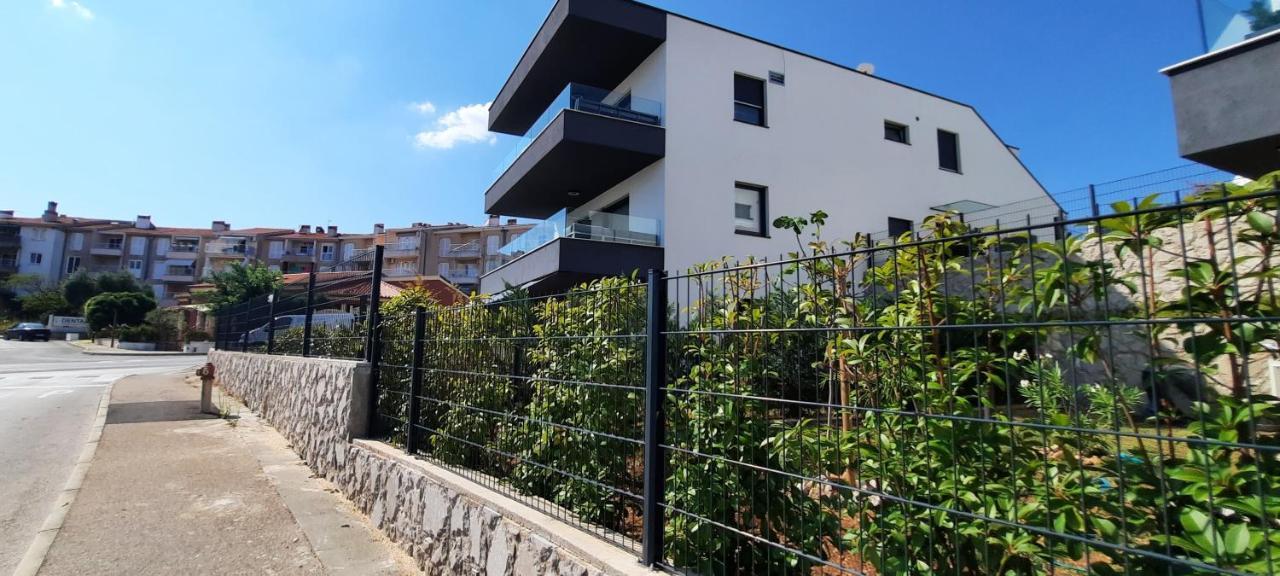 Sun Residence Krk Крк Экстерьер фото