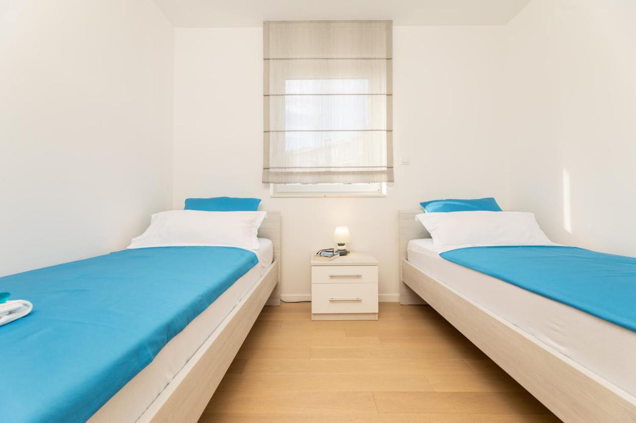 Sun Residence Krk Крк Экстерьер фото